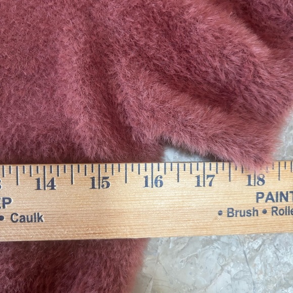 Altar’d State Fuzzy Cropped Short Sleeve Sweater Top Size M Rust Brown Soft Cozy - Picture 7 of 8